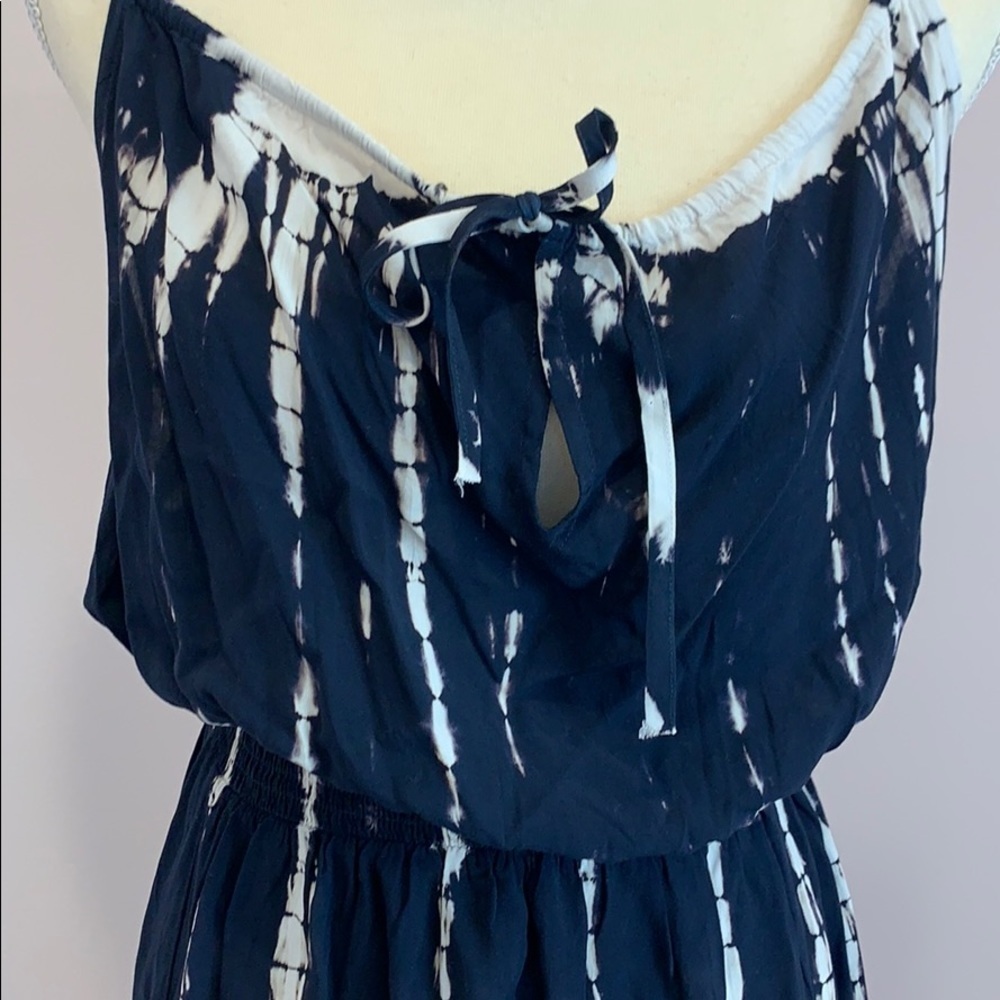 Keyhole Blue/Cream Dress - Picture 4 of 8